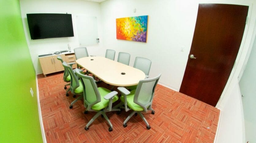 Green conference room in Metrowest Boulevard in Orlando